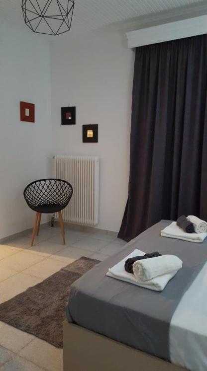 Apartment In The Heart Of The City 5 라리사 외부 사진